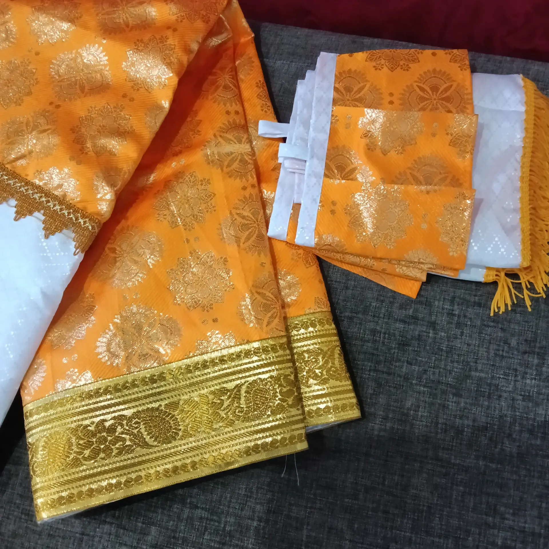 Wastra Akrilik-wajik